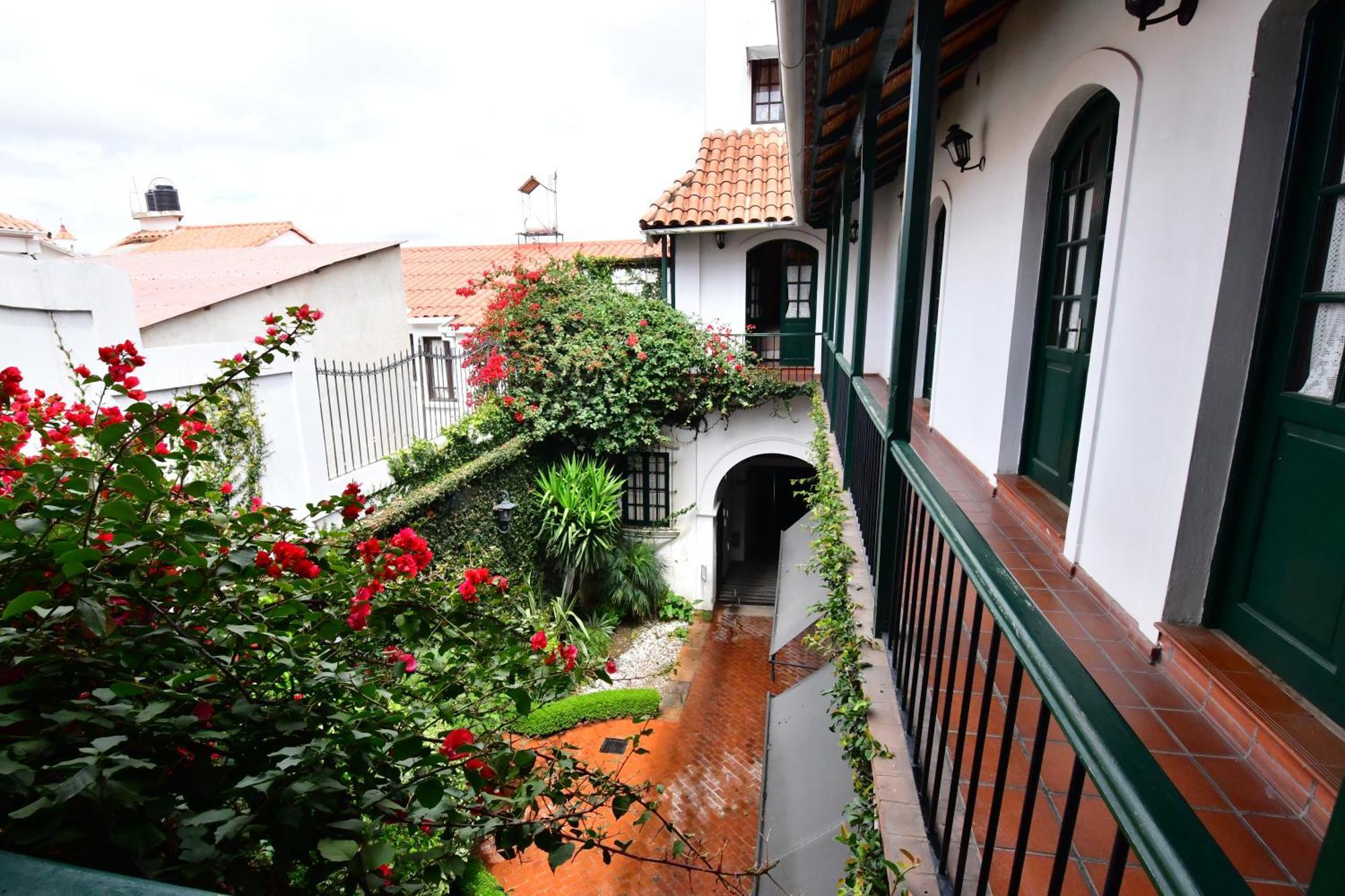 Parador Santa Maria La Real Sucre Eksteriør bilde